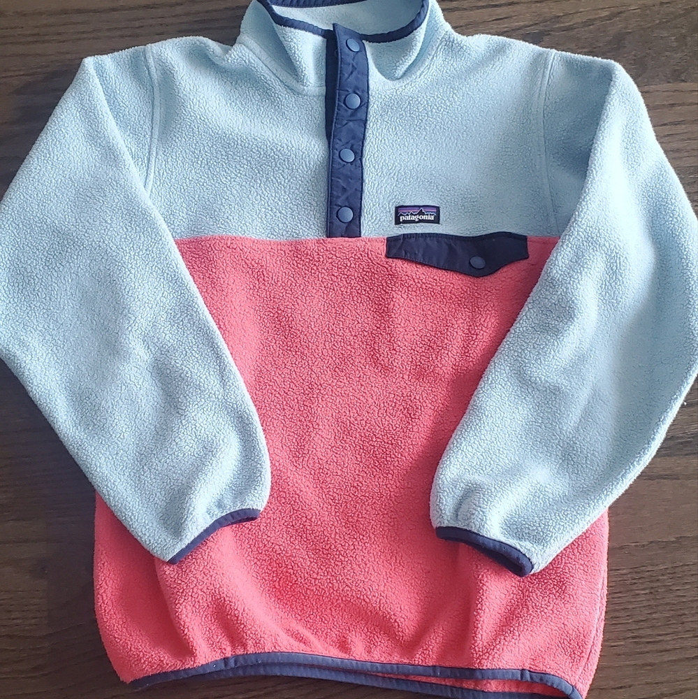 Girls size L Patagonia Sweater